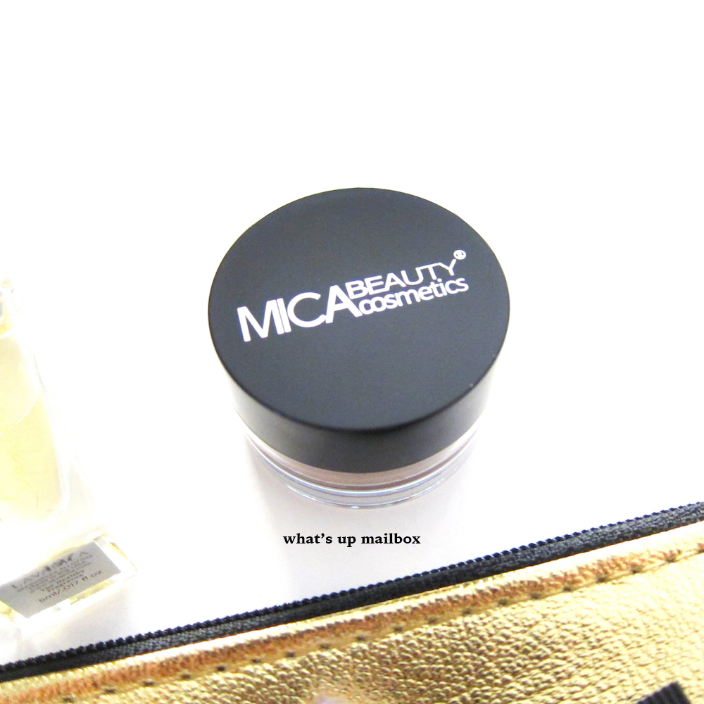 Mica Beauty Cream Eyeshadow in Bronze