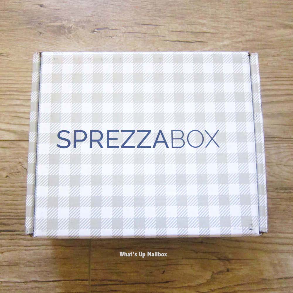 Sprezza Box June 2016 Box