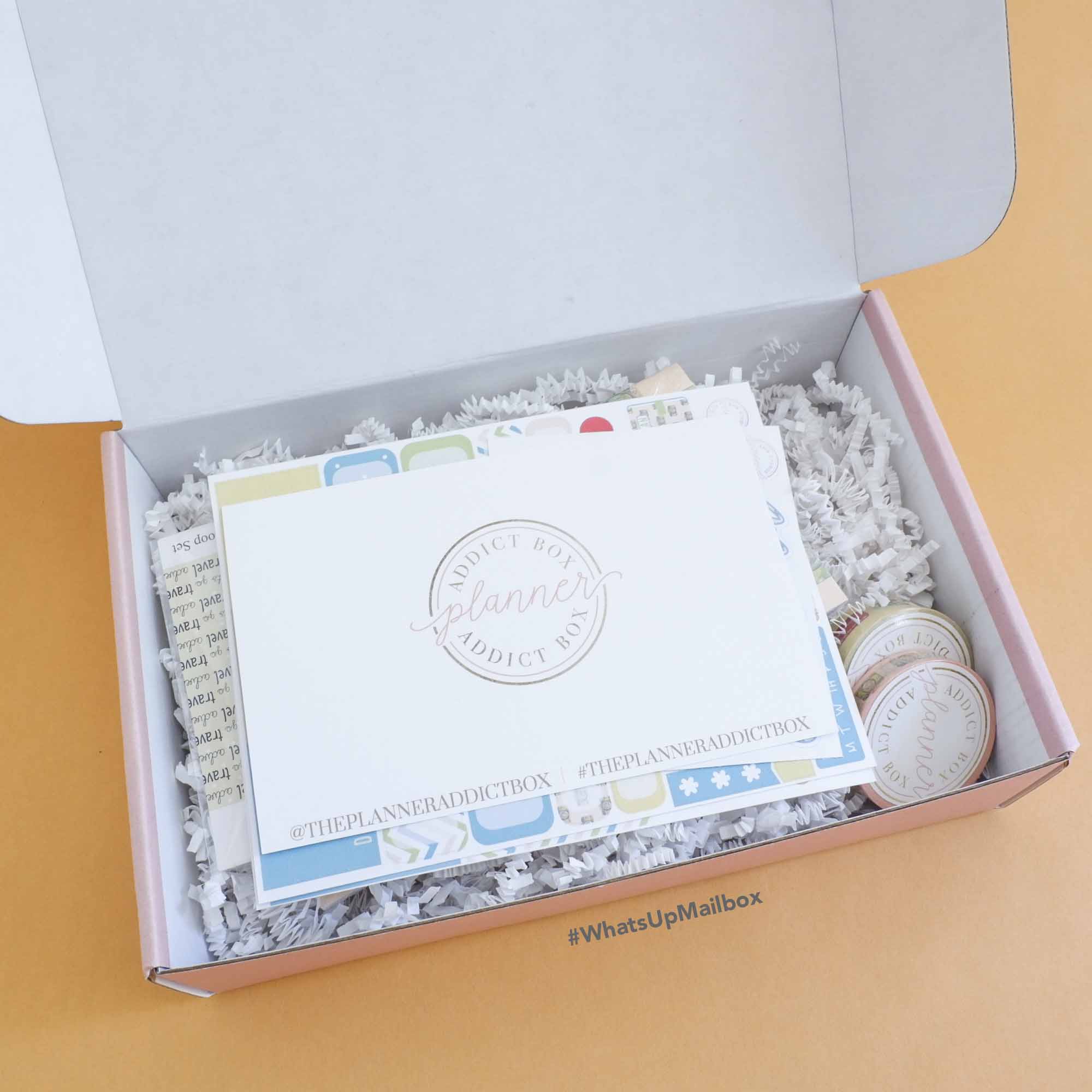 The Planner Addict Box - First look at unboxing